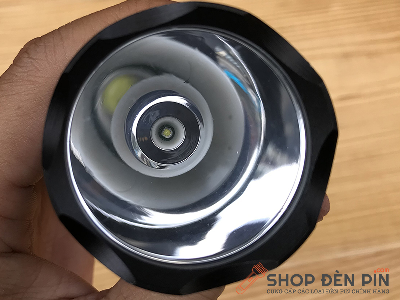 Đèn pin Ultrafire C8 Cree Q5