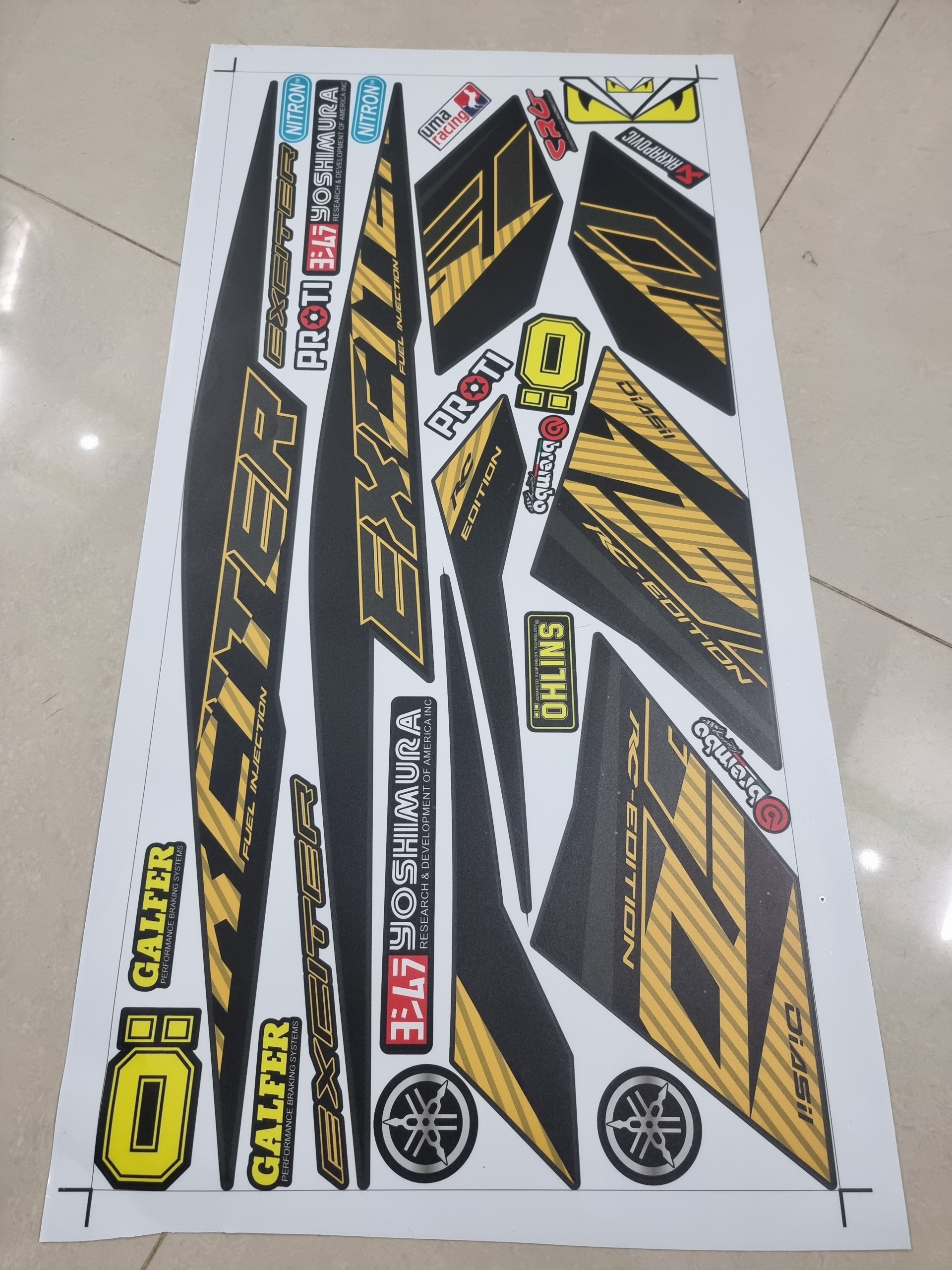 TEM XE EXCITER 150 vàng sọc xám đen nhám