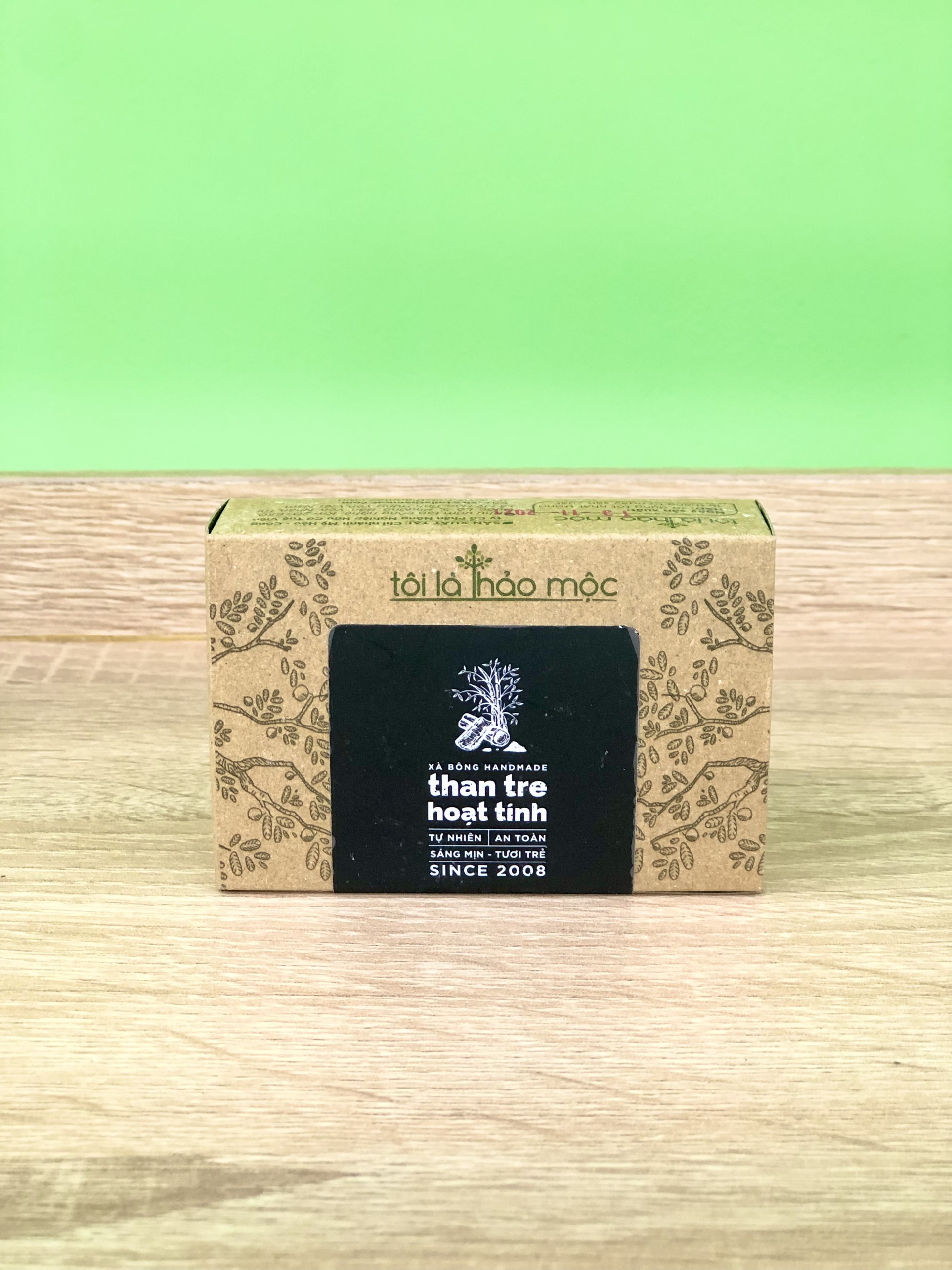 Xà Bông Handmade Than Hoạt Tính ( Tôi Là Thảo Mộc ) KLT 100gr