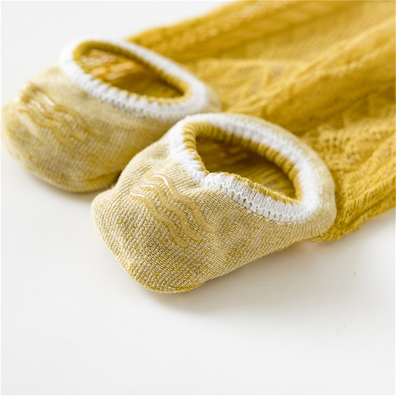 Women%20Summer%20Non-slip%20Invisible%20Boat%20Socks%20Shallow%20Mesh%20Breathable%20No%20show%20Socks%20-%20Image%2010