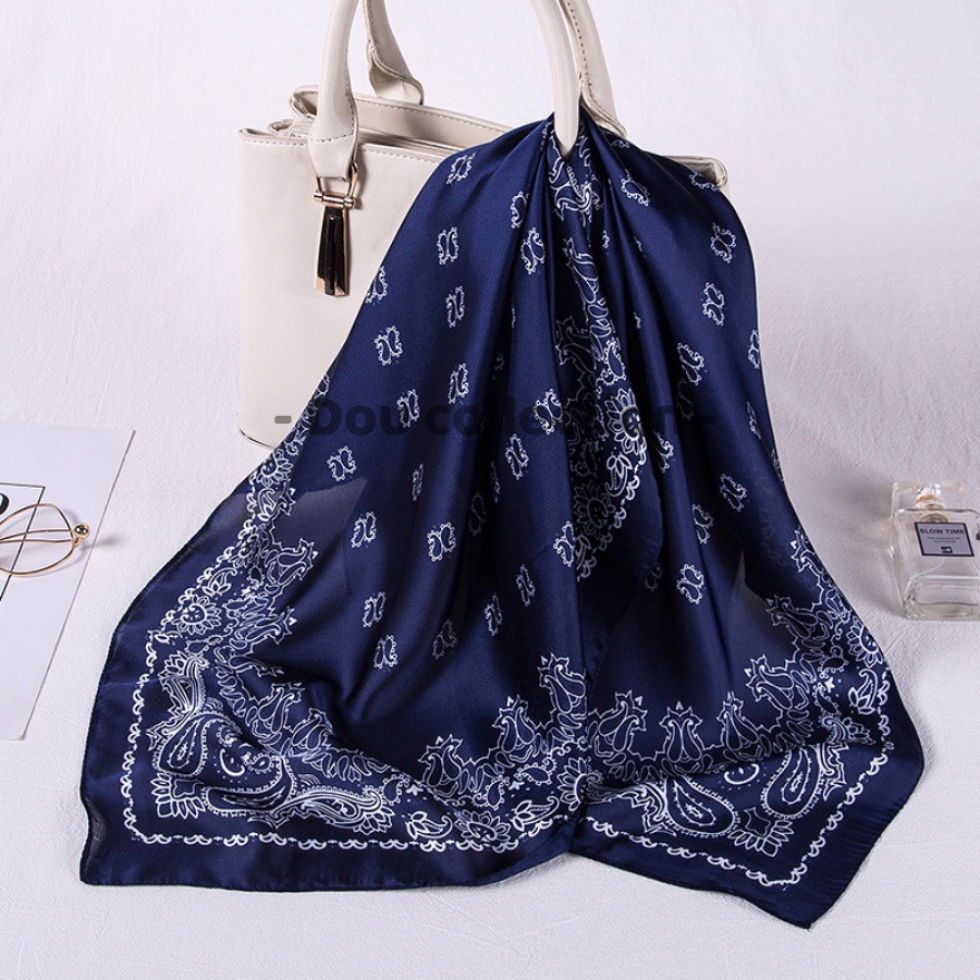 Khăn Bandana Lụa (Khăn Turban) Làm Áo Bikini Chât Liệu Chiffon - 70x70cm - Mã B005