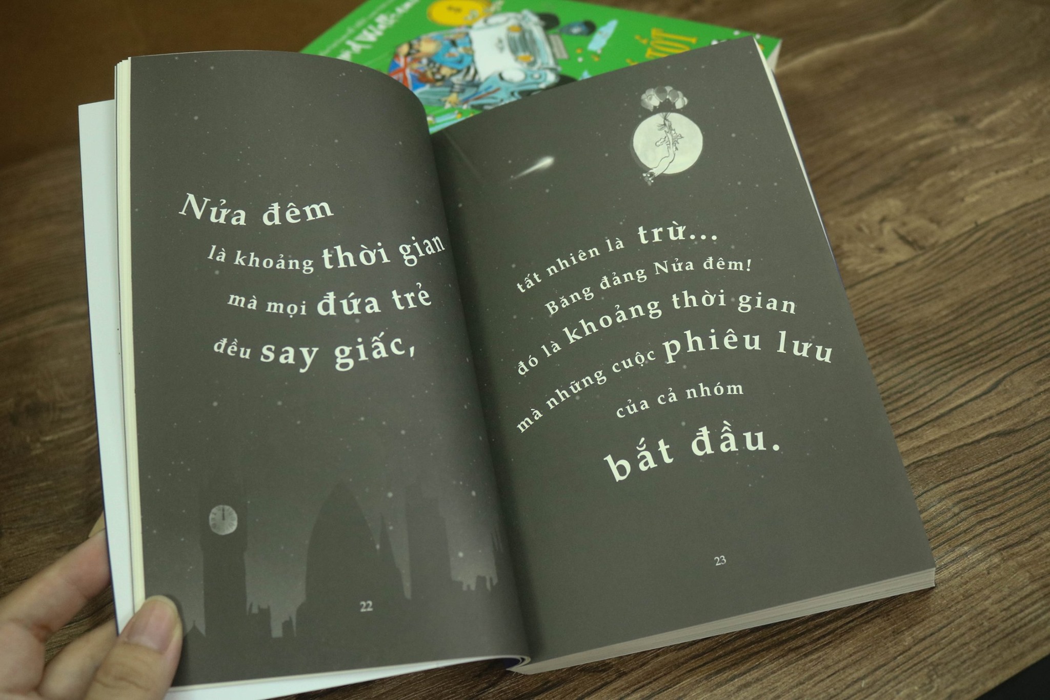 Sách - Băng Đảng Nửa Đêm (Nhã Nam HCM)