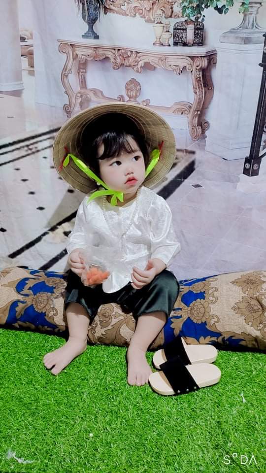 BỘ BÀ BA CƯNG XỈU CHO BÉ quần trắng