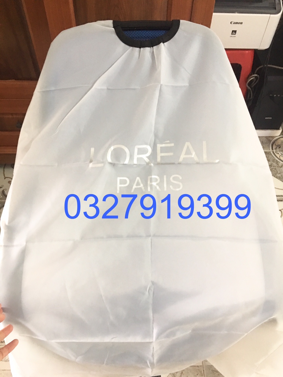 Khăn choàng cắt tóc cao cấp LOREAL