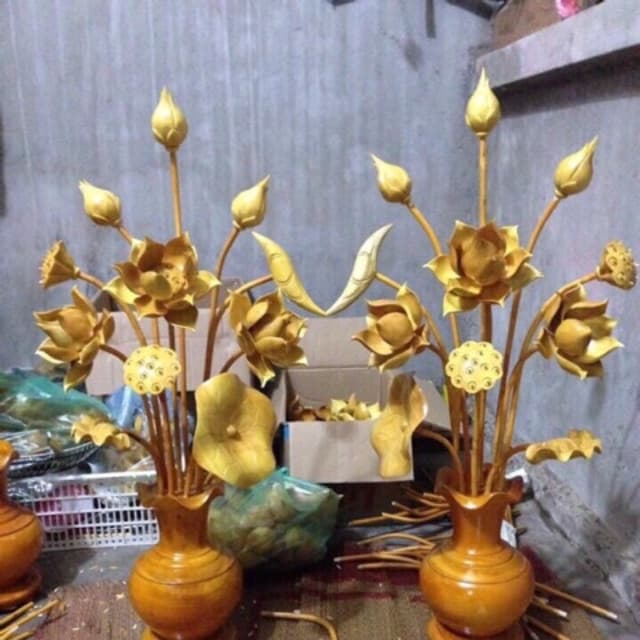 Bình hoa sen gỗ mít cao 87 cm