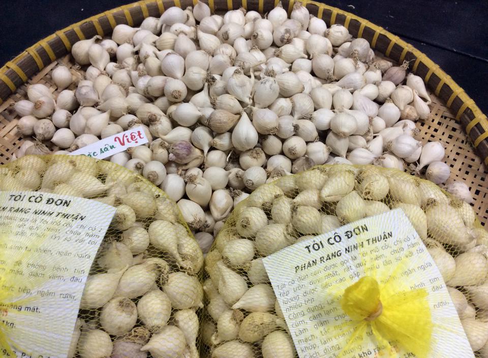 0.5kg Tỏi Cô Đơn BÒ ĐỘI NÓN