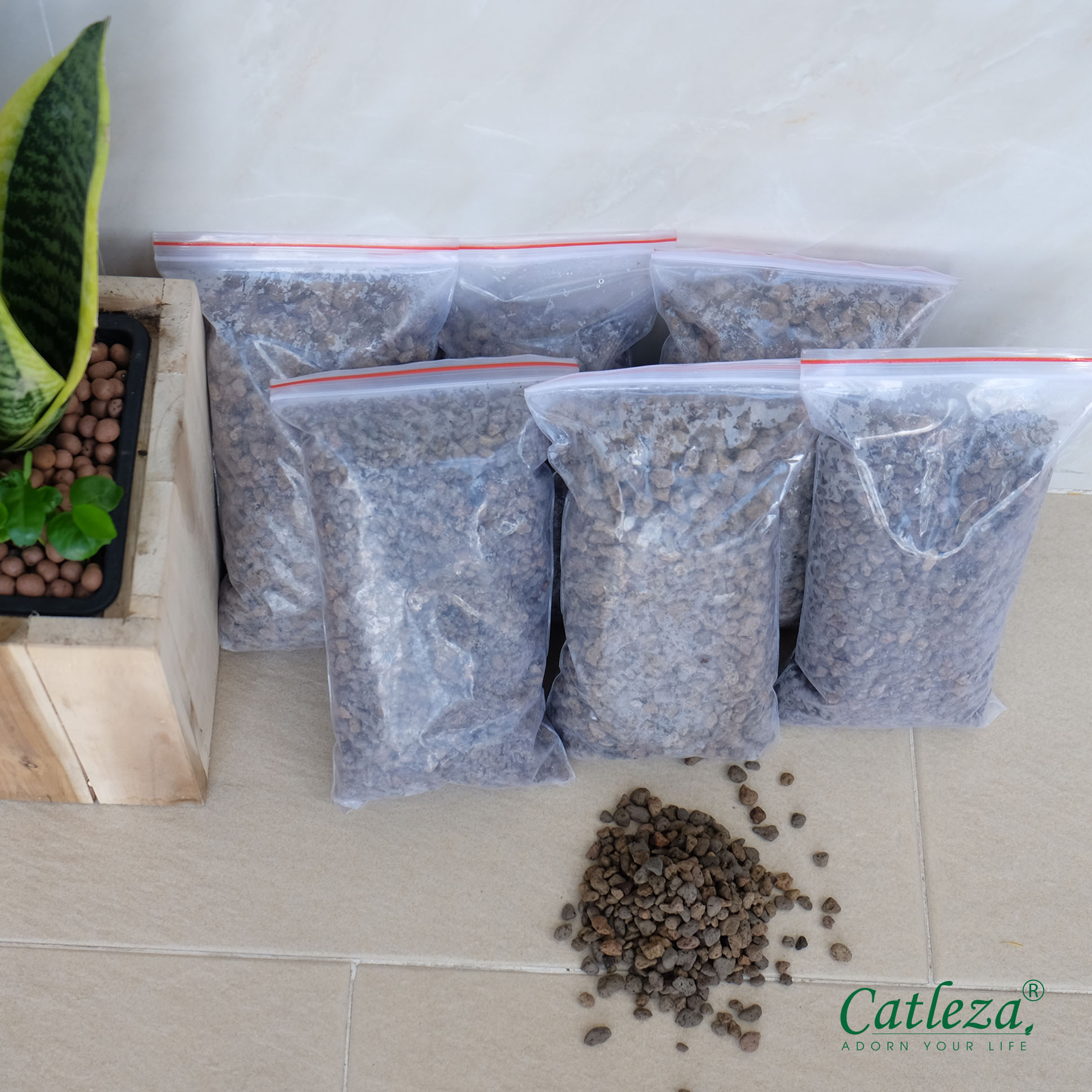 Đá Bọt Núi Lửa Pumice Stone Túi 1 Lít