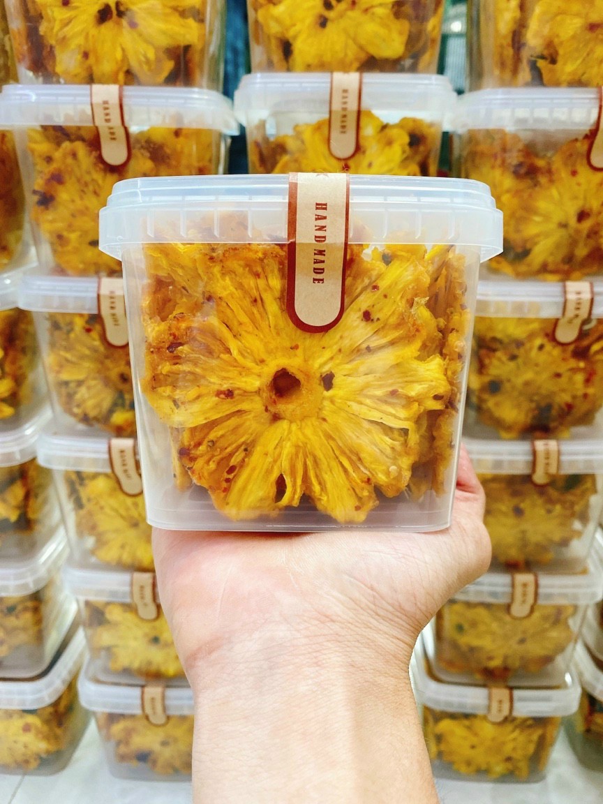 (FREE SHIP) KHÓM Ô MAI MUỐI ỚT HỘP 300GR