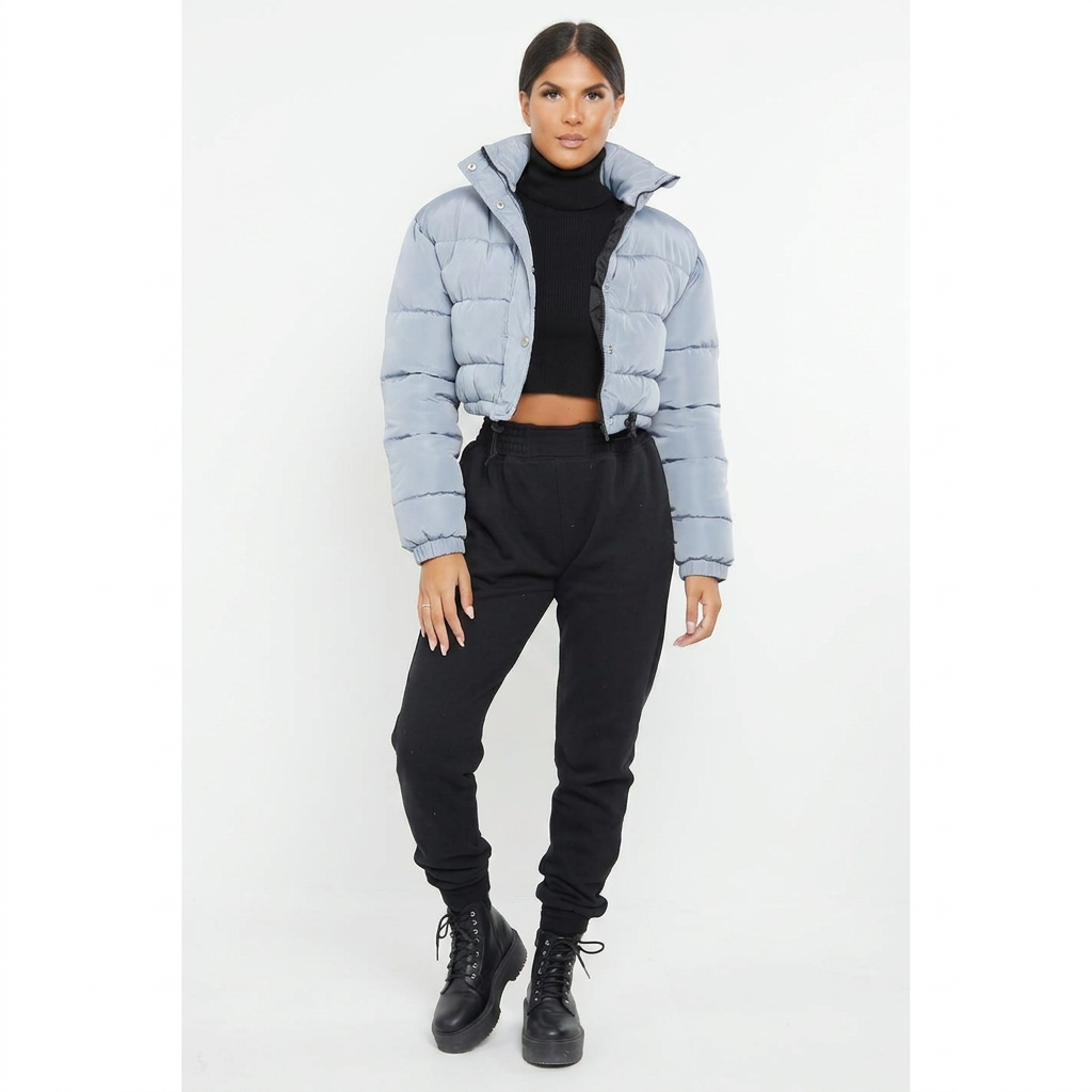 Women's%20Padded%20Crop%20Puffer%20Jacket%20%E2%80%93%20Warm%20and%20Stylish%20Winter%20Wear%20-%20Image%202