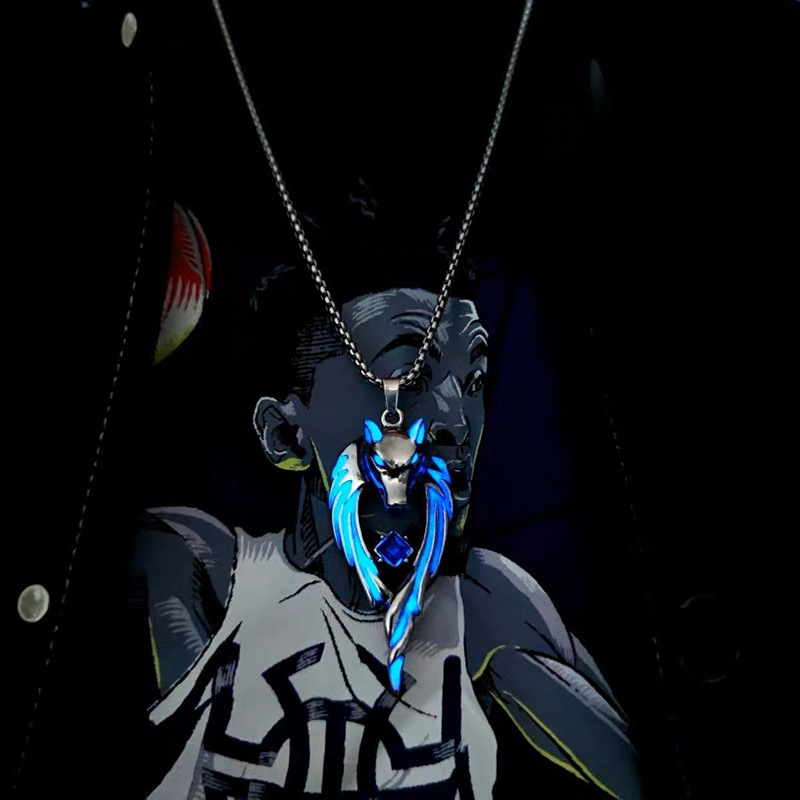 Fashion%20Wolf%20Pendant%20Necklaces%20For%20Men%20Glow%20Domineering%20Animal%20Vintage%20Chain%20Glowing%20Necklace%20Punk%20Hiphop%20Jewelry%20Accessories%20ZHIXING%20-%20Image%202