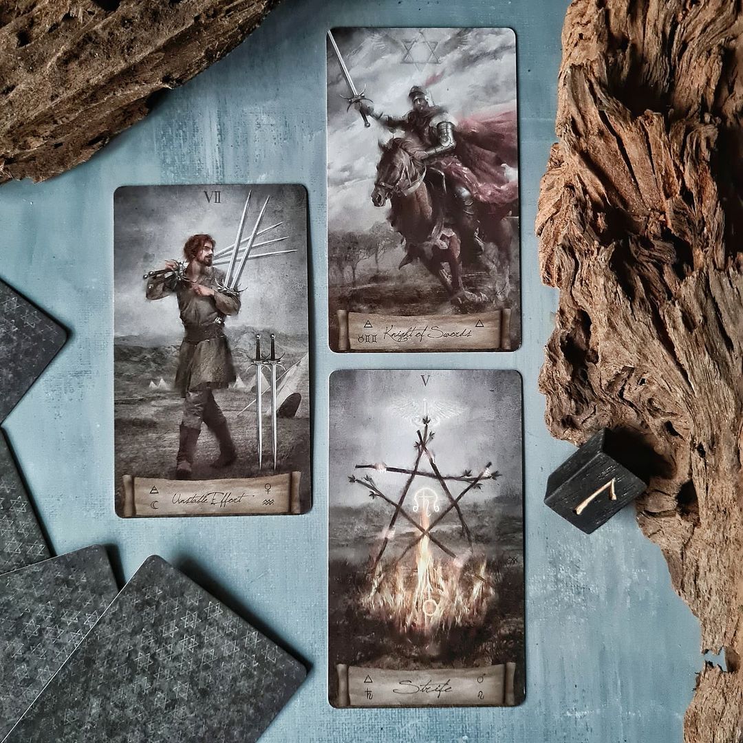 Heaven and Earth Tarot Deck