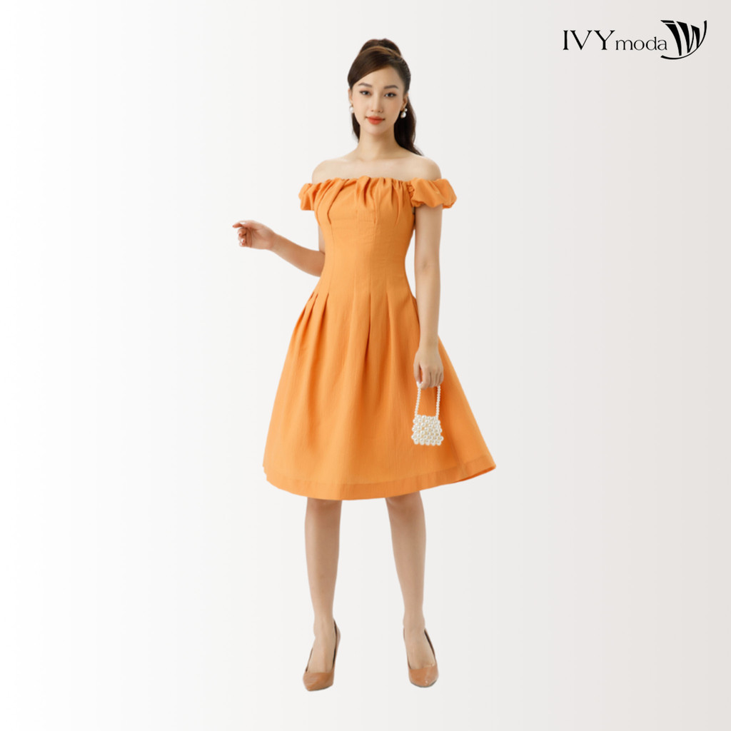 Đầm trễ vai xếp nếp IVY moda MS 48B9287