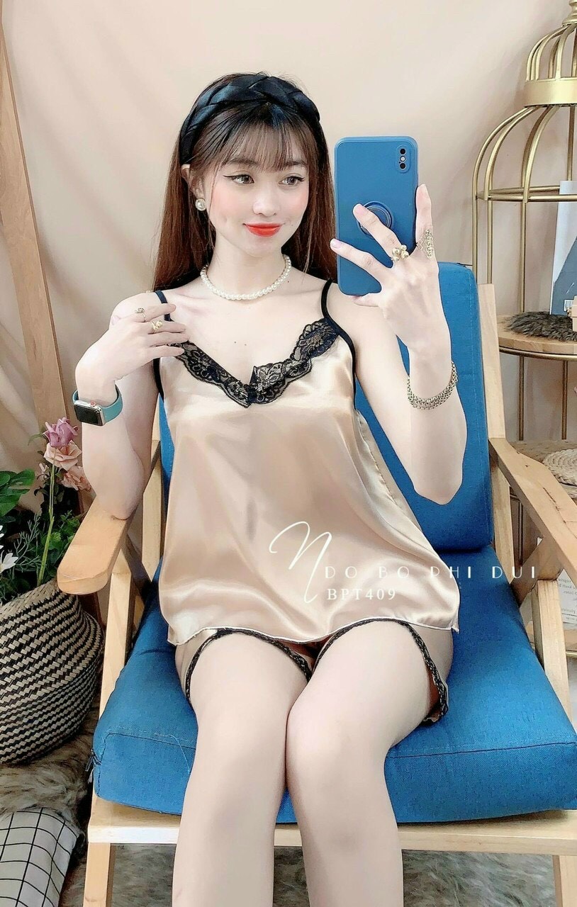 Đồ ngủ sexy nữ 2 dây PHI LỤA ? đồ bộ mặc nhà hai dây Set ngủ Chất PHI LỤA Mát Mềm Mại Gợi Cảm ( from dưới 58 kí )