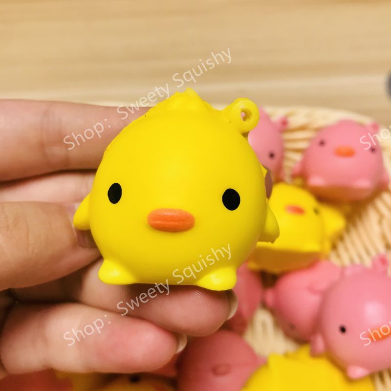 Chick slow Rebound Decompression Vent Toy mini squishy slow rising Purple/Yellow