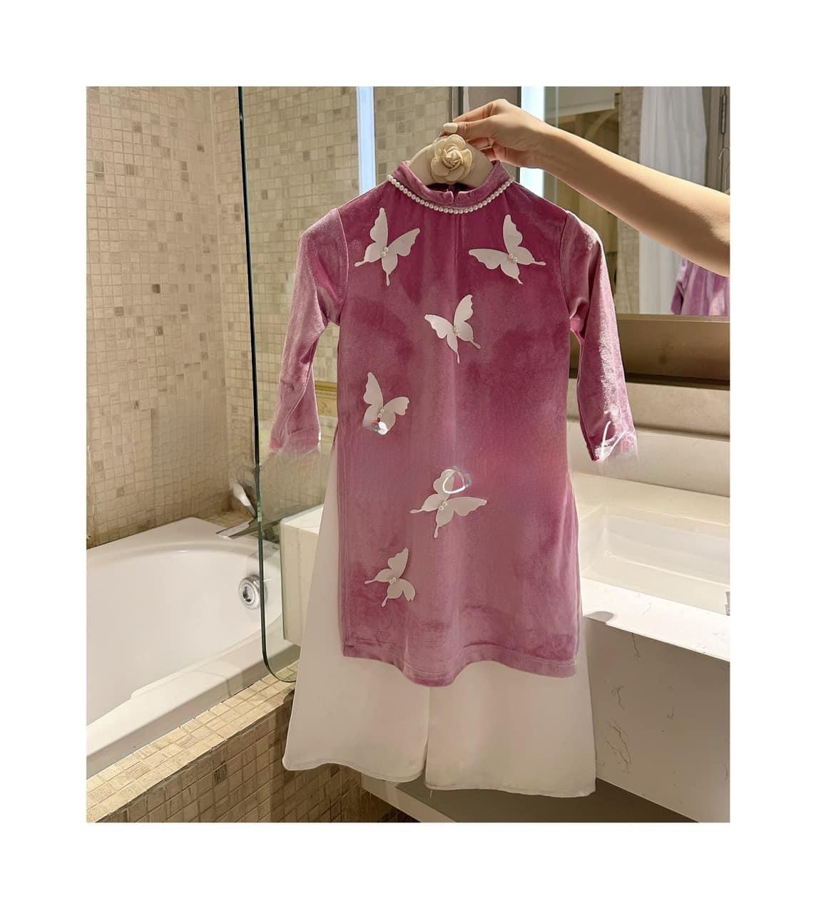 Set Áo Dài Bé Gái Nhung Đính Bướm Thủ Công