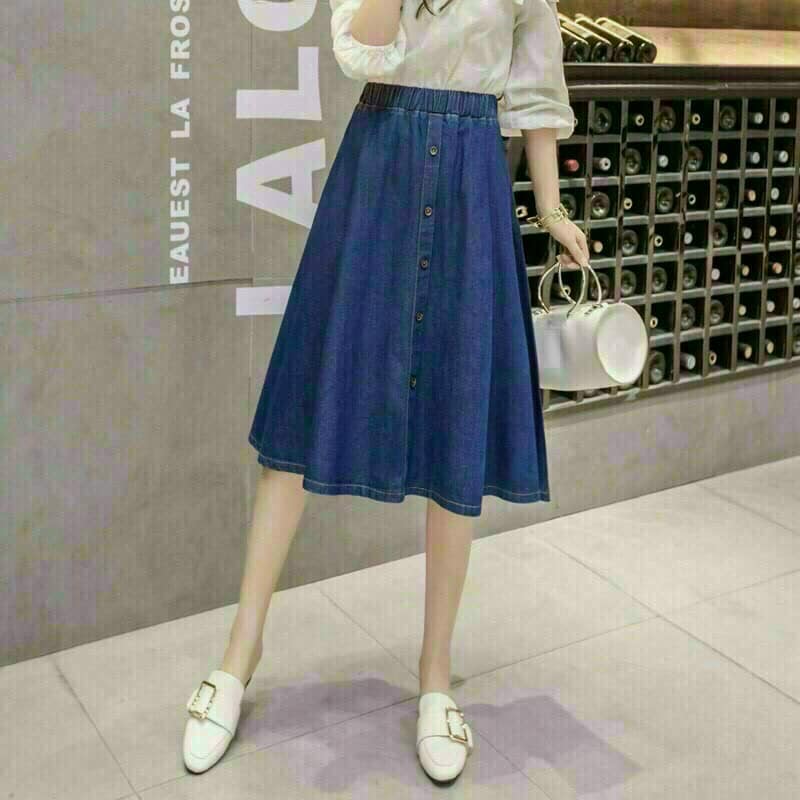 CHÂN VÁY DENIM CHỮ A, LƯNG THUN, PHỐI NÚT THỜI TRANG