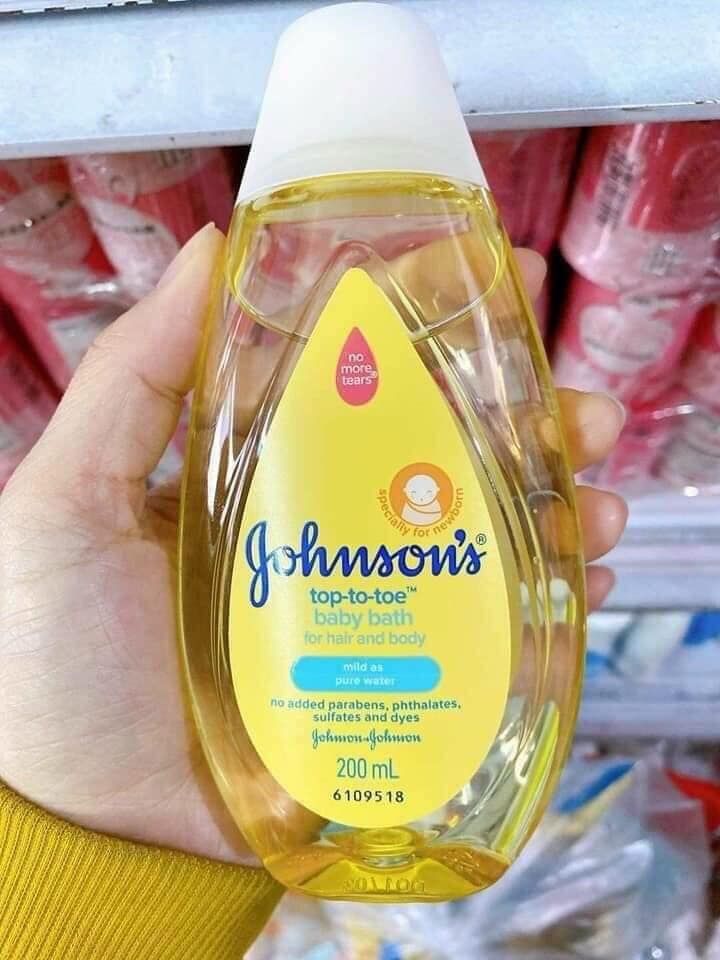 Sữa tắm gội toàn thân Johnson's 200ml