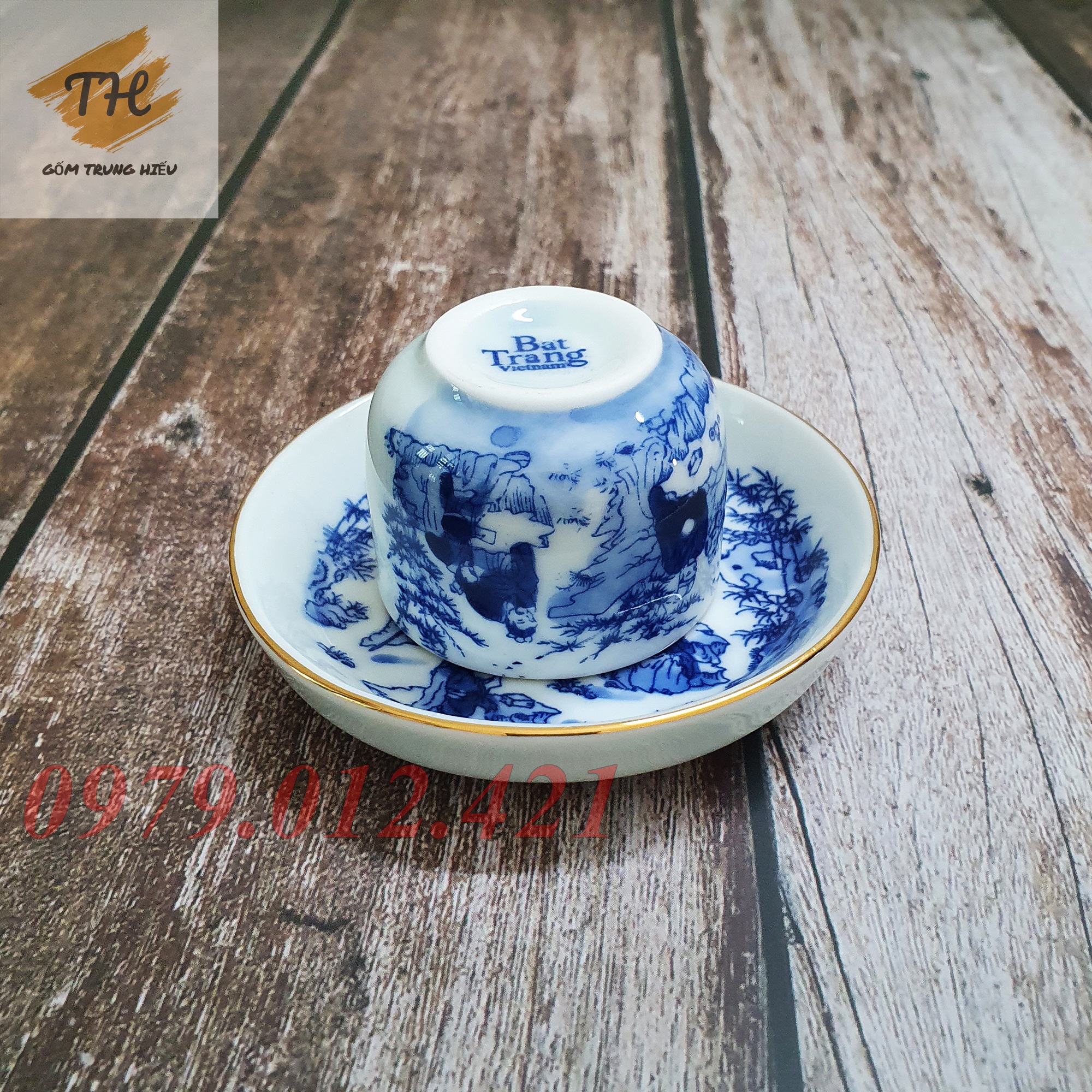 Chén, đĩa lẻ men lam Bát Tràng kẻ vàng kim