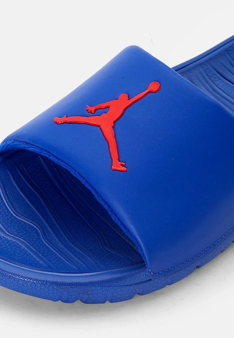 Jordan slides (authentic)