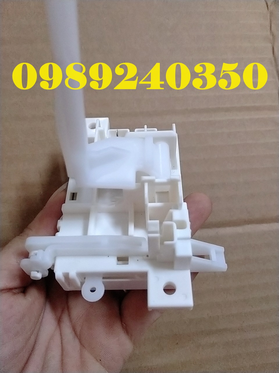 Công tắc cửa máy giặt HITACHI cửa đứng
