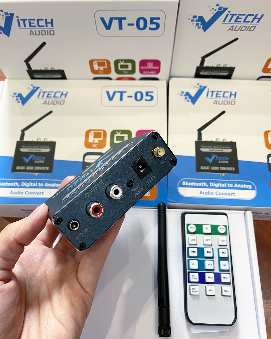 Bộ chuyển đổi âm thanh từ Optical sang Analog, có Bluetooth-VITECH VT05