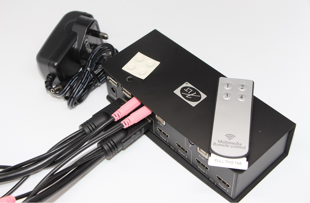 【SG】XLT 【SG】XLT USB HDMI KVM Switch 4K Ultra HD HDMI Switch USB KVM