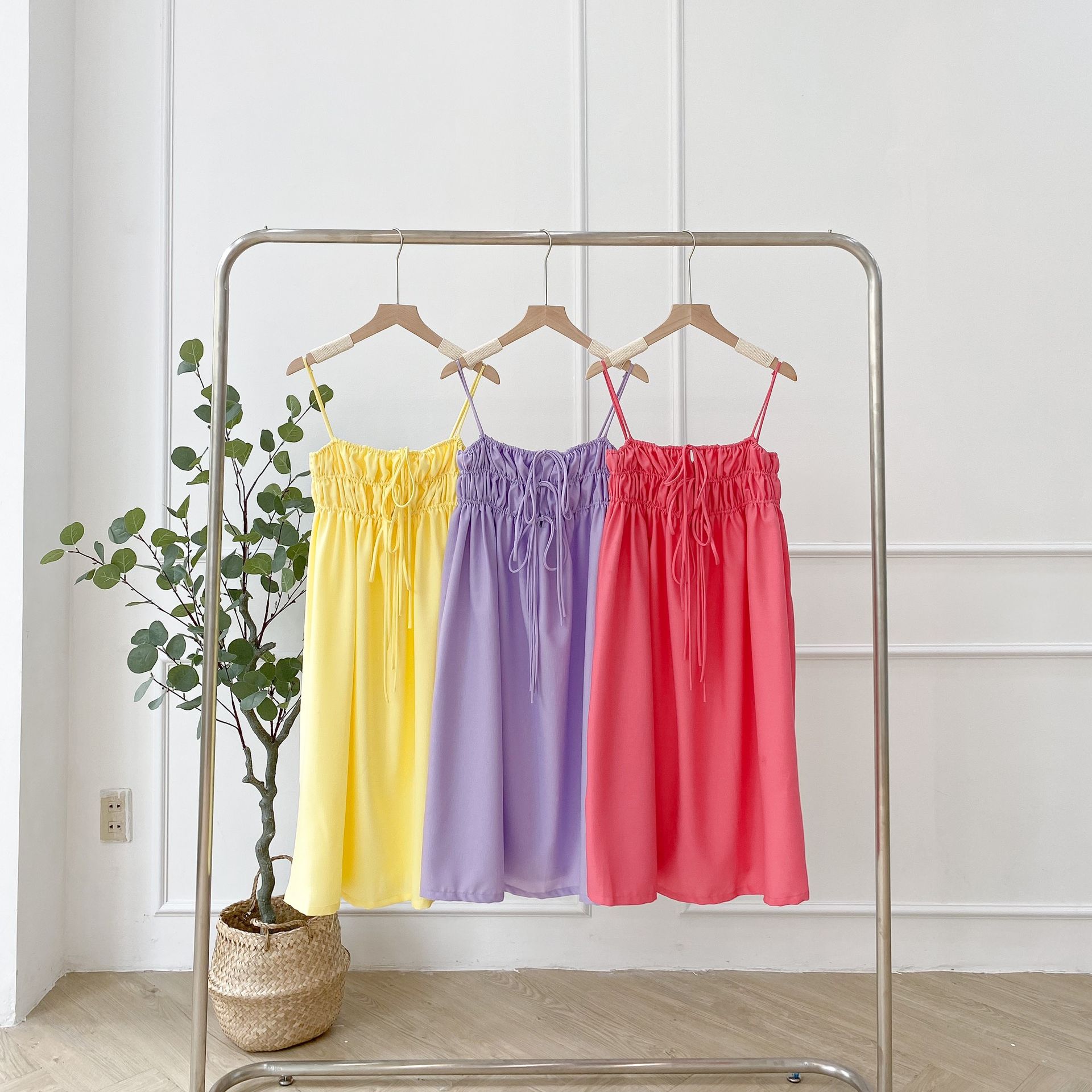 Đầm CECY - Đầm 2 dây rút ngực form rộng