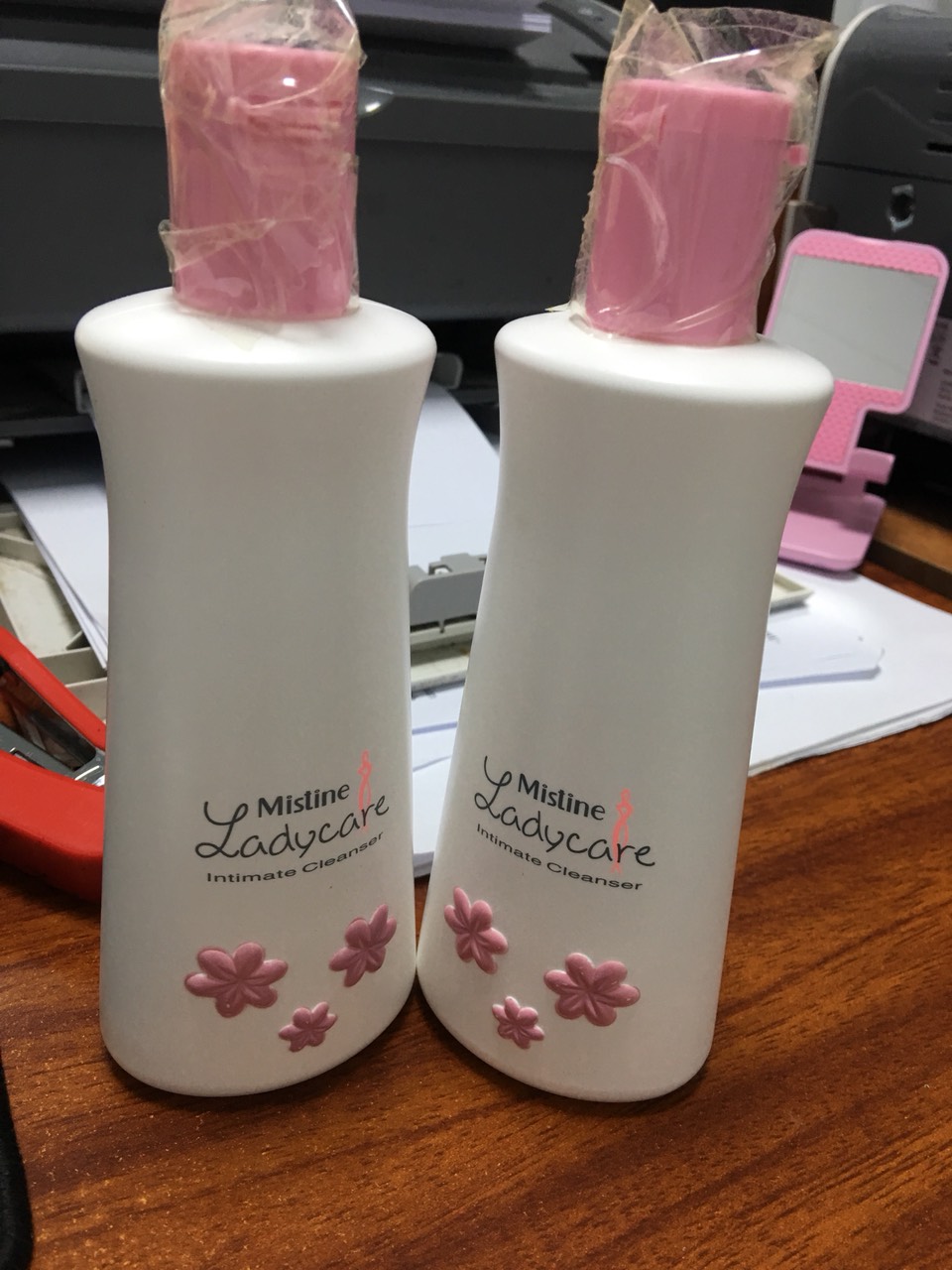 Dung dịch vệ sinh phụ nữ Ladycare Thái Lan 200ml