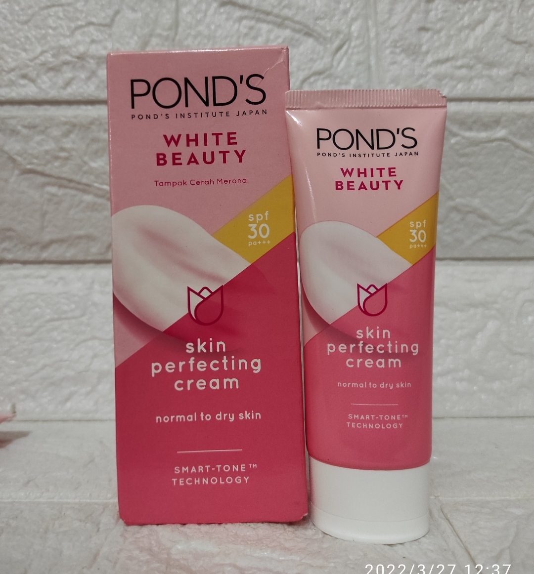 harga ponds skin perfecting cream spf 30