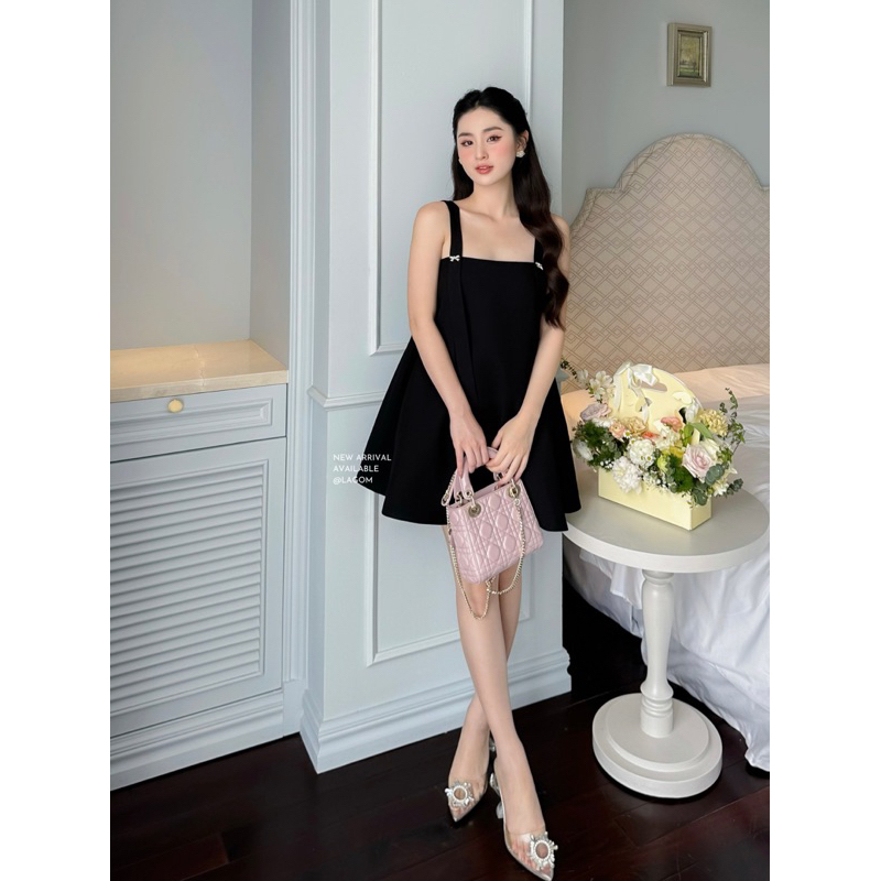 LAGOM - Đầm 2 dây dáng rộng kết nơ đá (CHARLOTTE DRESS)