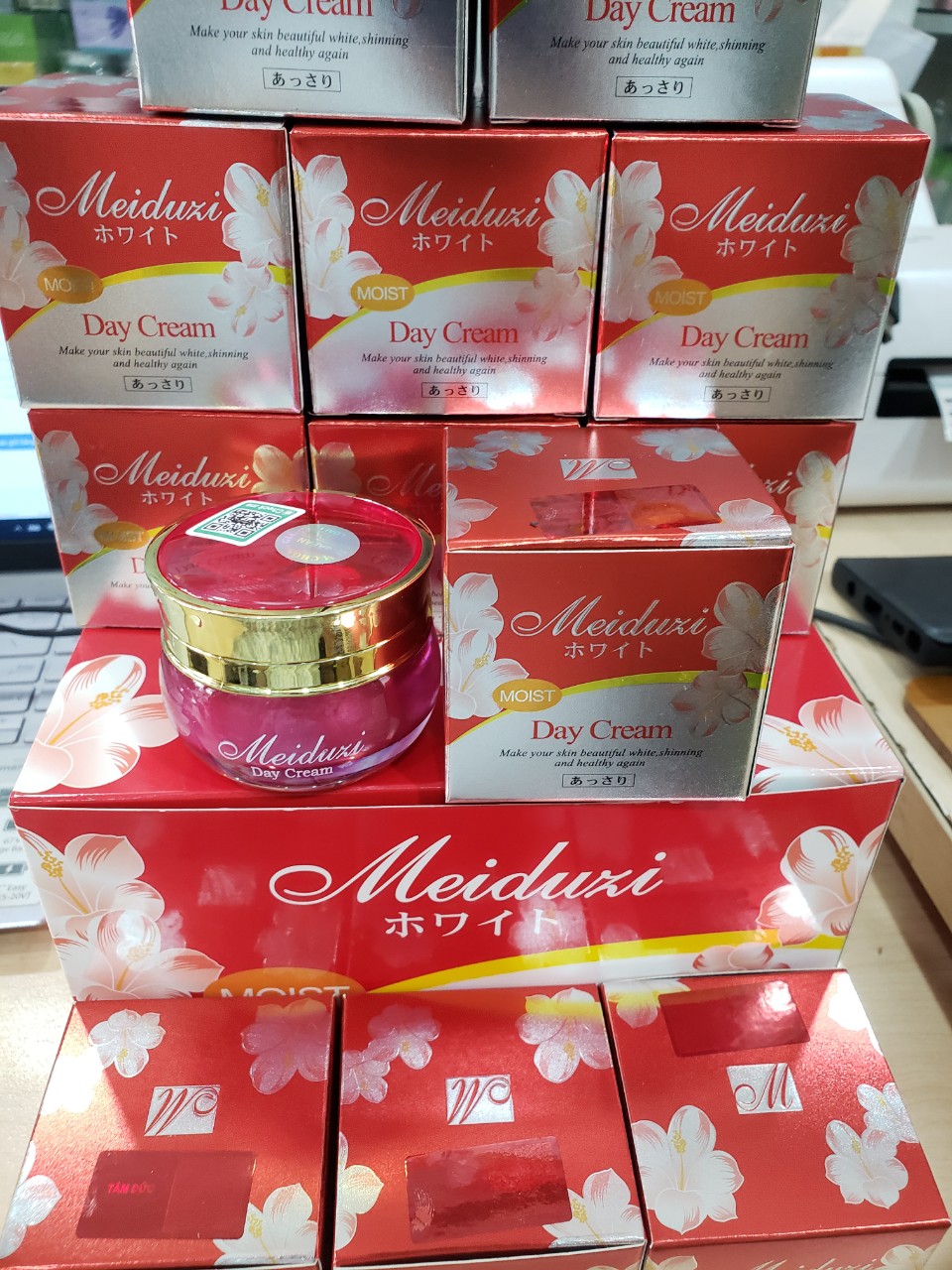 [HCM]KEM DƯỠNG DA MEIDUZI NHẬT BẢN LOẠI 1