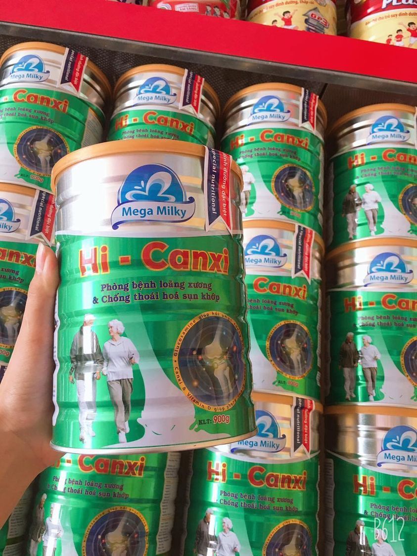 Combo 2 hộp sữa bột Hi Canxi 900g Mega Milky