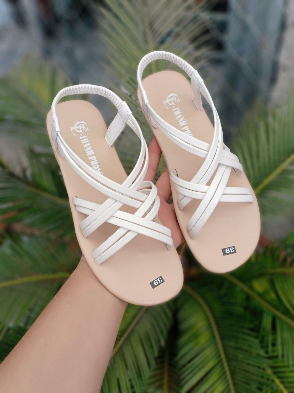 Giày sandal nữ đế bệt nhiều dây có size lớn 35-41