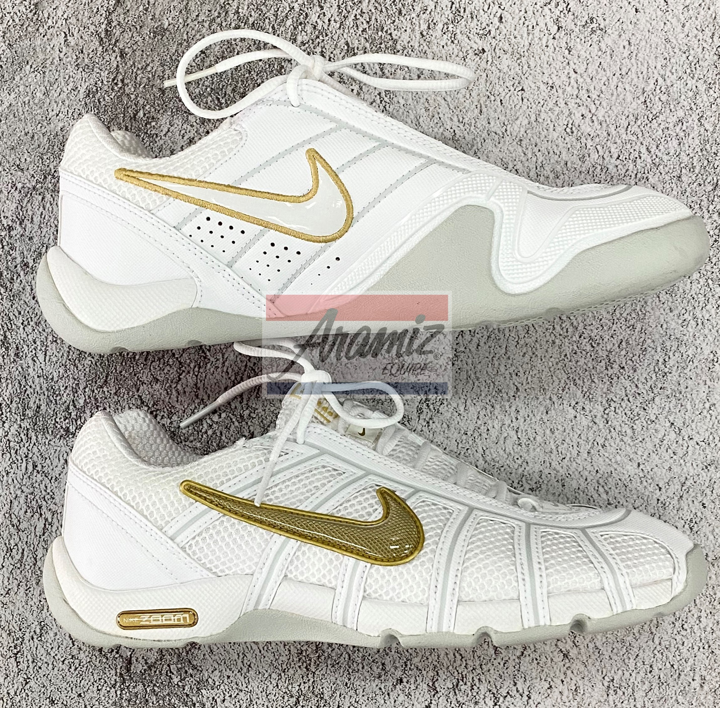 Jabón Serpiente Palacio Nike Air Zoom Fencing Shoes (White/Gold) | Lazada Singapore