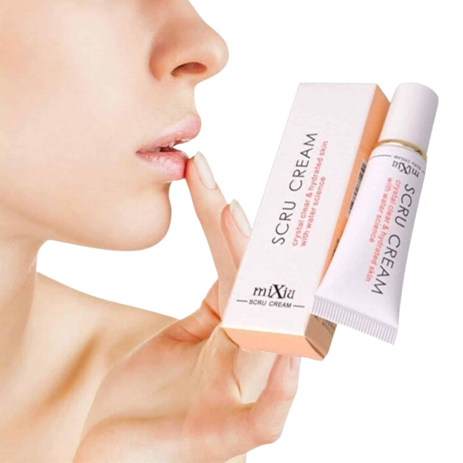 SCRU%20Lip%20Balm%20CREAM%20for%20Remove%20Dead%20Skin%20and%20Lip%20Care%20Exfoliating%20Scrub%20-%20Image%203