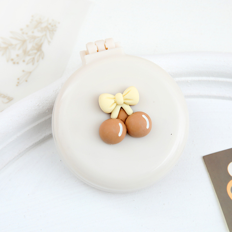 lược chải tóc có gương