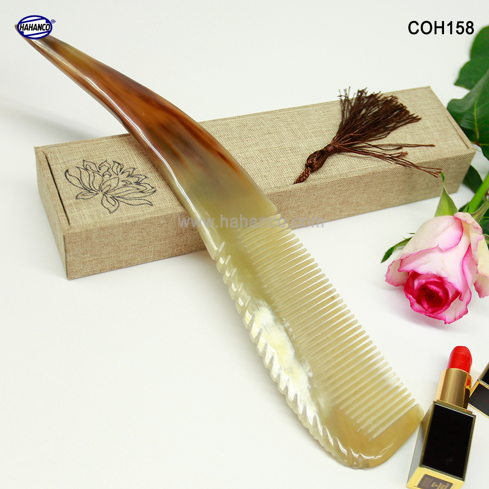 Chiếc Lược sừng khủng nhất (COH158) - làm từ nửa chiếc sừng bò Châu Phi (Size:XXL-23-30cm) - HAHANCO