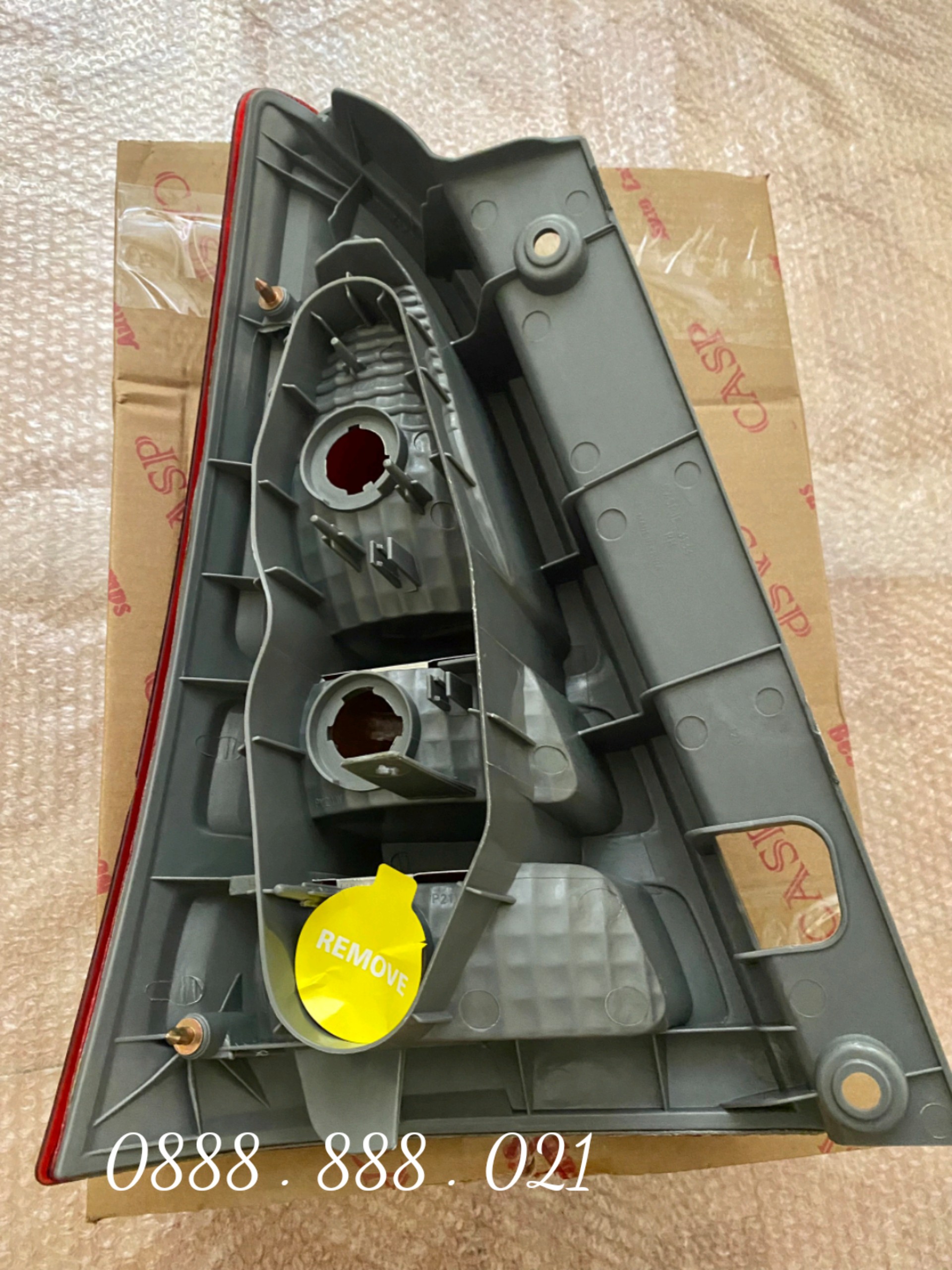 Đèn hậu Innova 05 - 07 ( giá 1 chiếc )