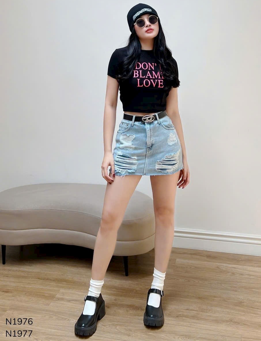 Áo thun nữ croptop form ôm in hình siêu xinh