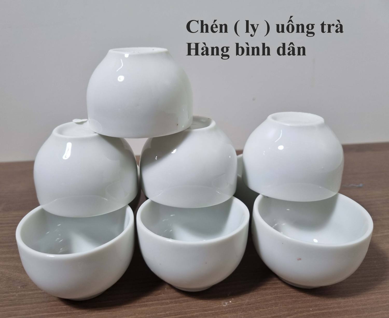 10 Chén trà ( ly, tách ) trắng không quai, hàng bình dân, dùng uống trà.