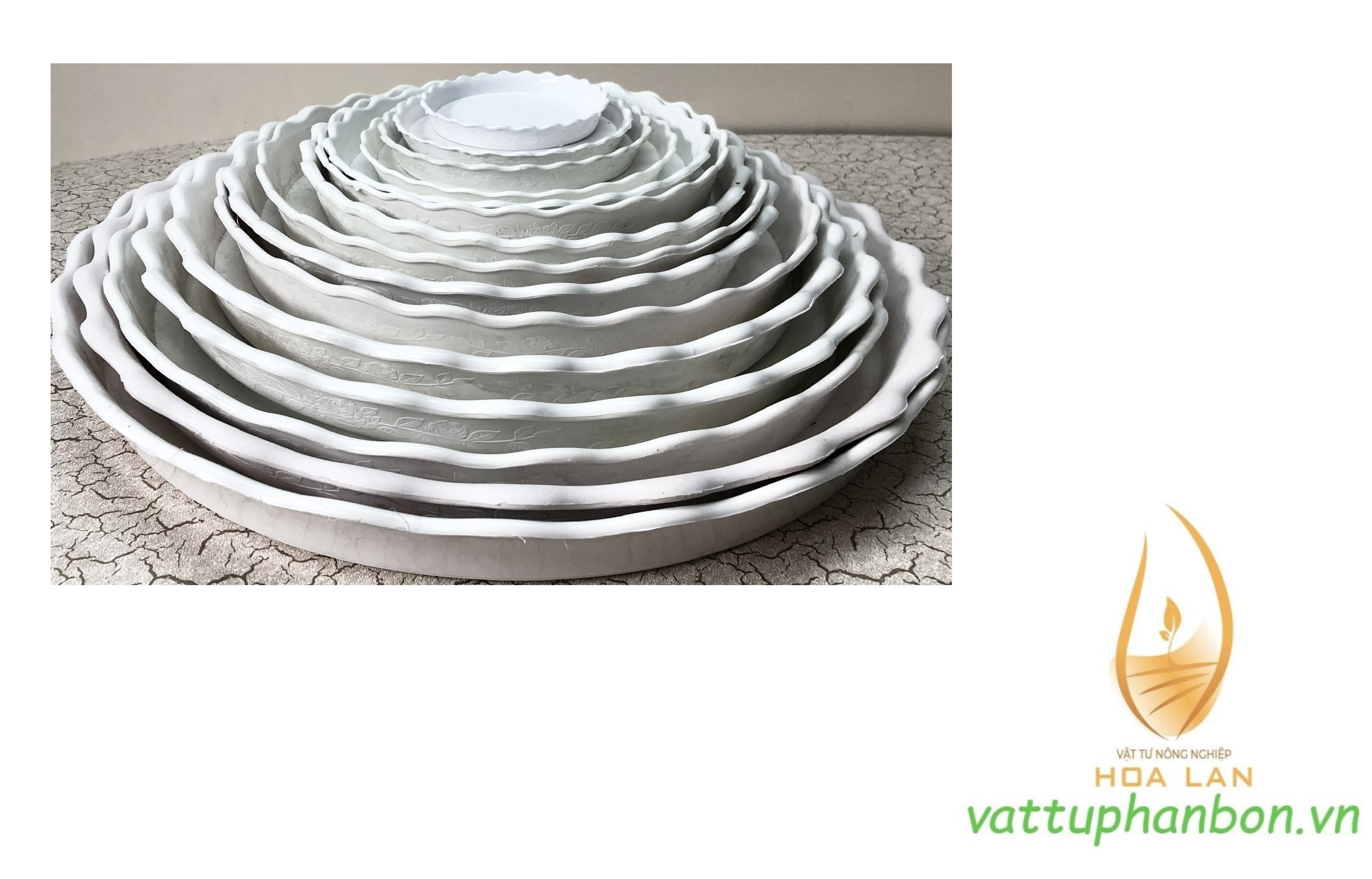 Đĩa lót chậu tròn khía Phi 33cm - #052C#