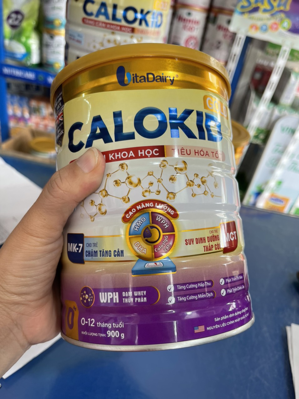 Sữa bột Calokid Gold lon 900g cho trẻ biếng ăn date 2024