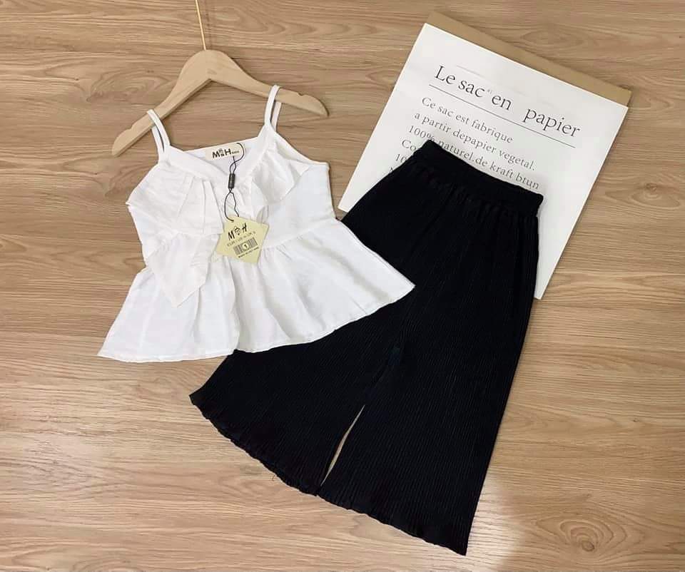 Bộ đũi 2 dây cho bé gái 15-30kg