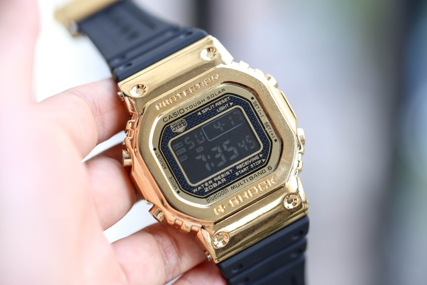 casio metal square