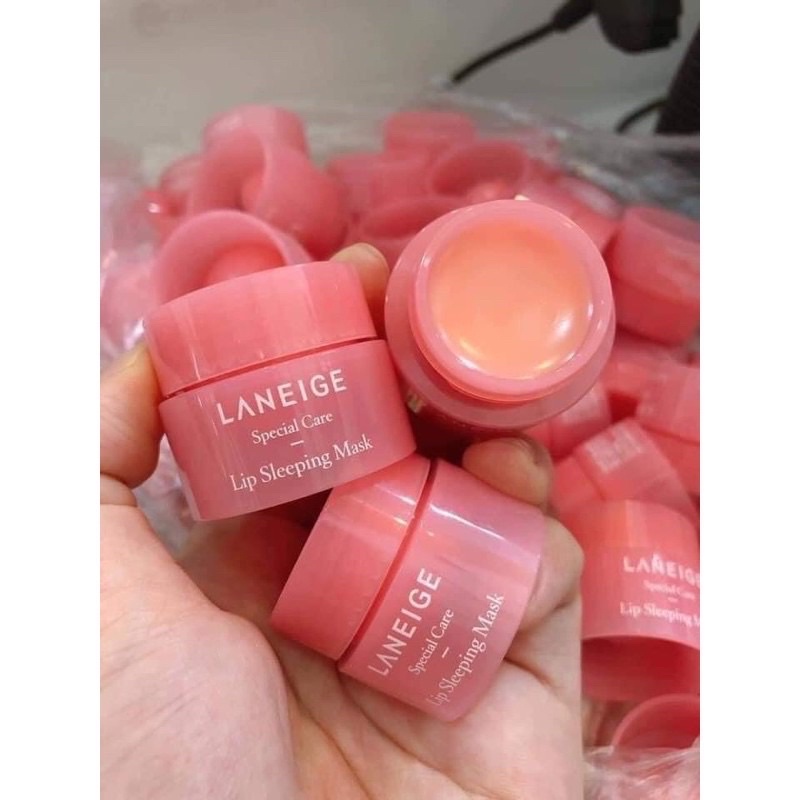 mặt nạ ủ môi mầu hồng