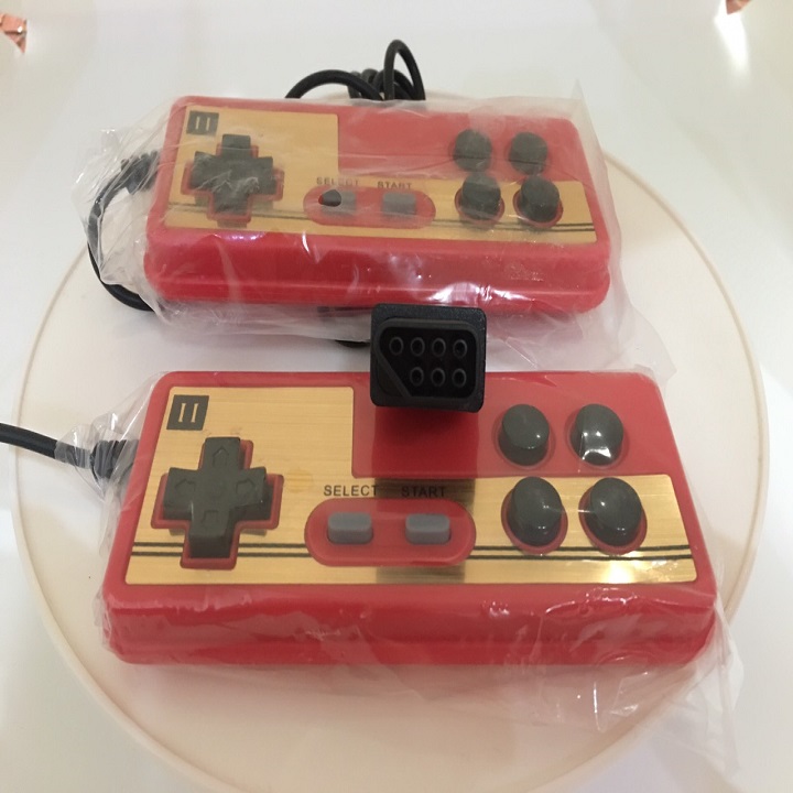 Tay chơi game 4 nút 7 lỗ ( 7 pin)