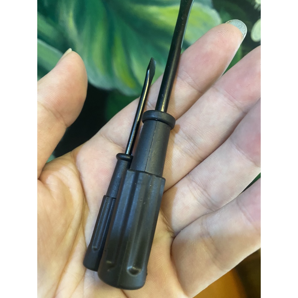 Tô vít 2 cạnh máy may ( tô vít me đen bé 8,5 cm và 13 cm)