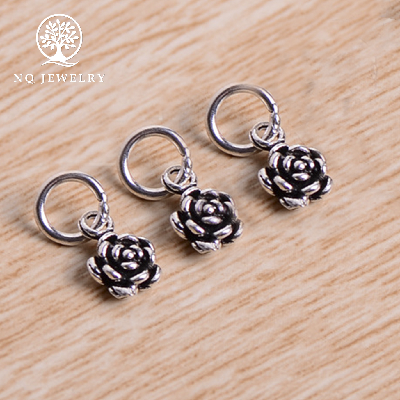 Charm bạc hình hoa hồng treo - NQ Jewelry