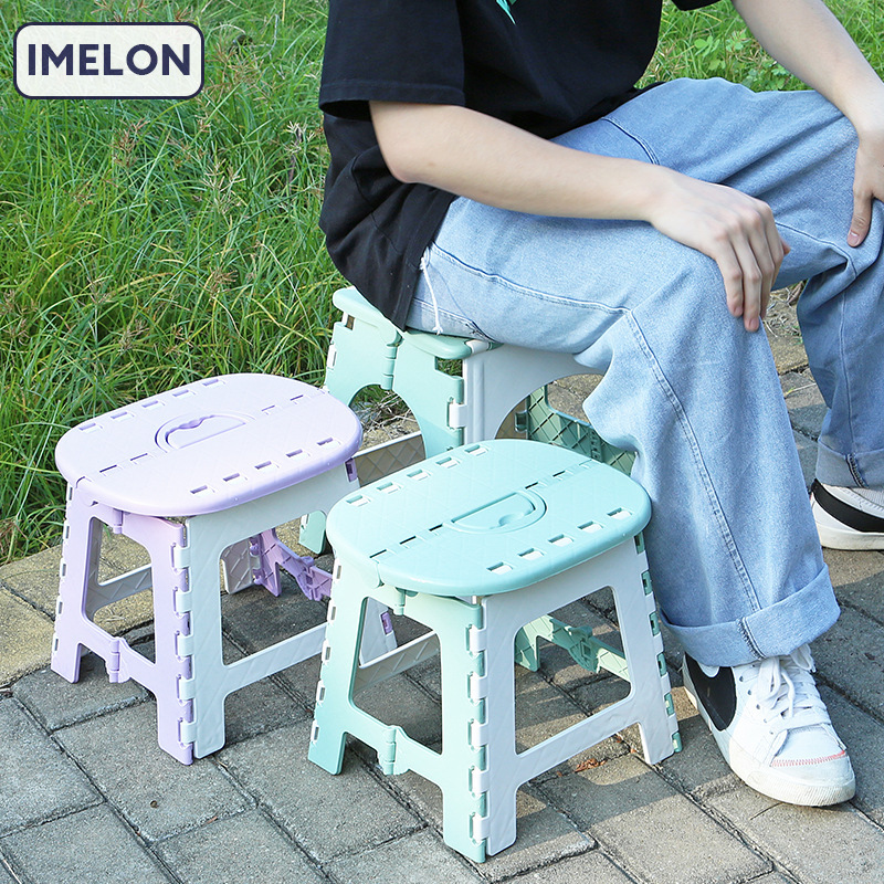 Plastic chairs, simple home space-saving outdoor training chairs, thickened convenient folding stool chairs, children's chairs