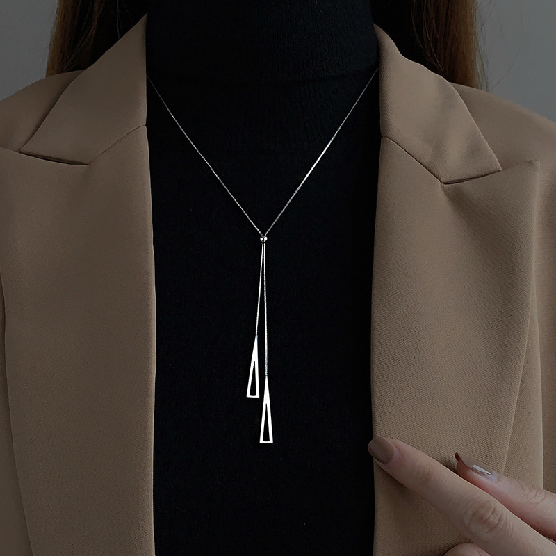 Triangular%20Geometric%20Adjustable%20Pull%20Pendant%20Necklace%20Long%20Tassel%20Sweater%20Chain%20Y-Shaped%20Minimalist%20Elegant%20Jewelry%20Gift%20CHAINI%20-%20Image%202
